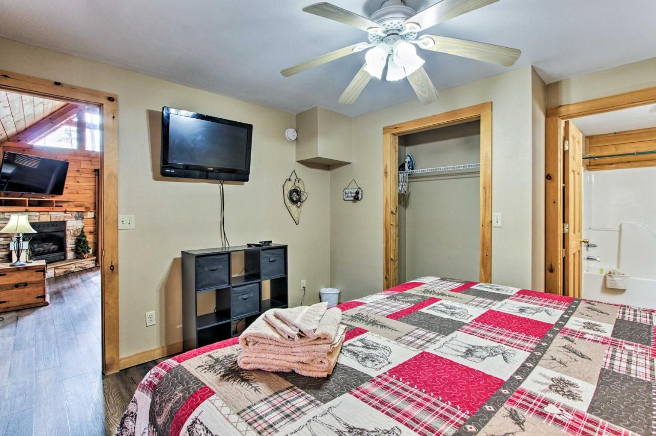 Gatlinburg Mountain Cabin With Grill And Pool Table! Bagian luar foto