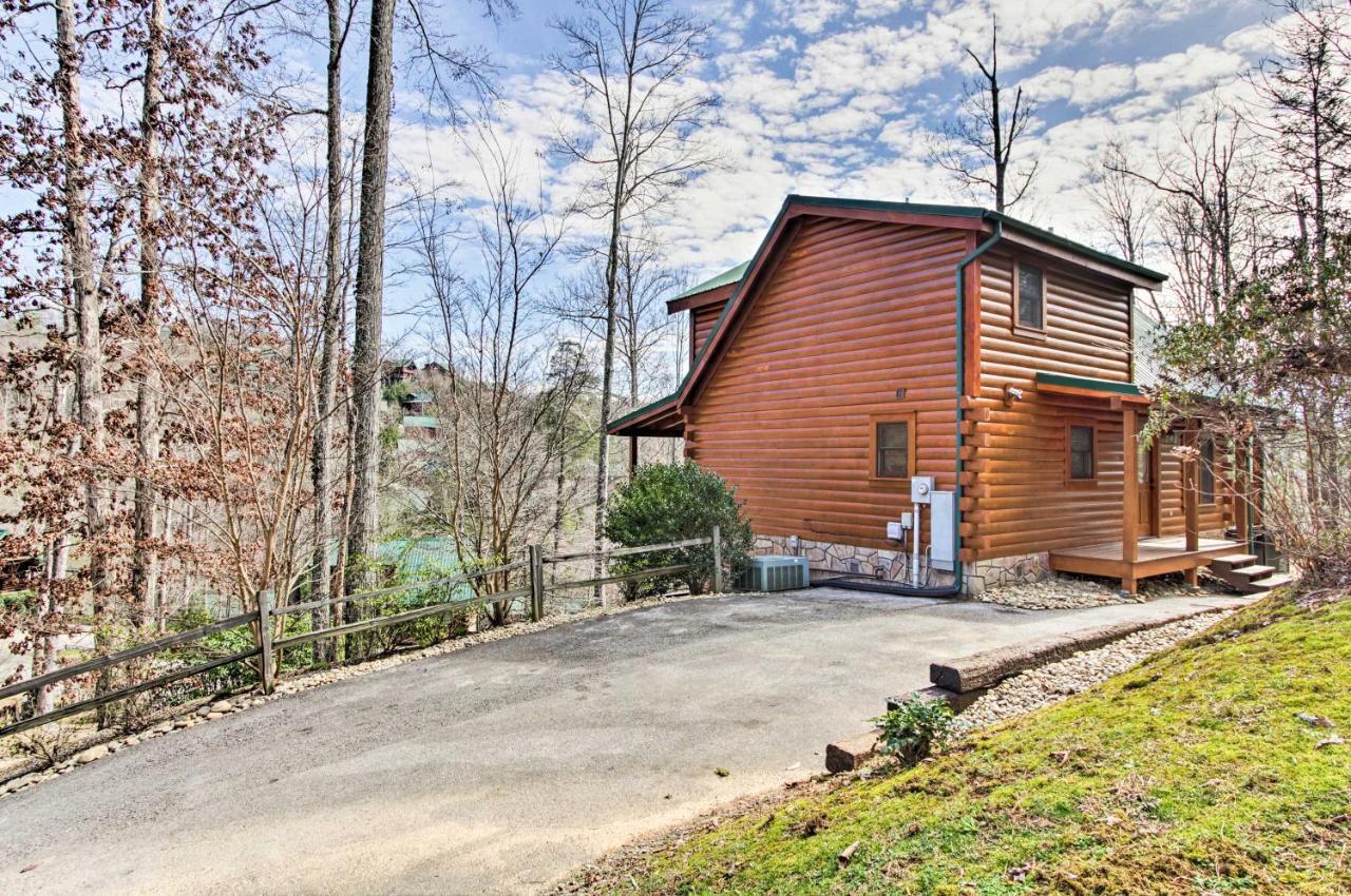 Gatlinburg Mountain Cabin With Grill And Pool Table! Bagian luar foto